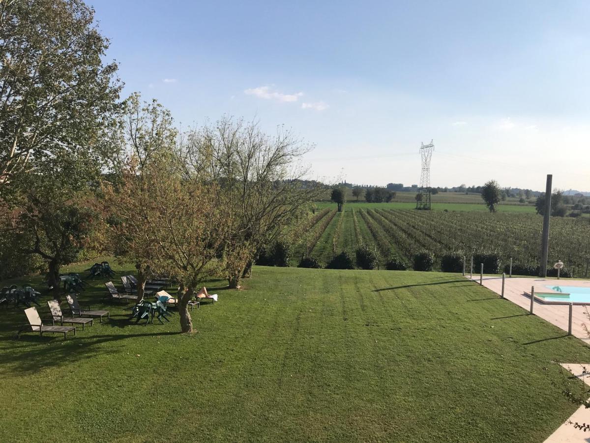 Agriturismo Feliciana Pozzolengo Zewnętrze zdjęcie
