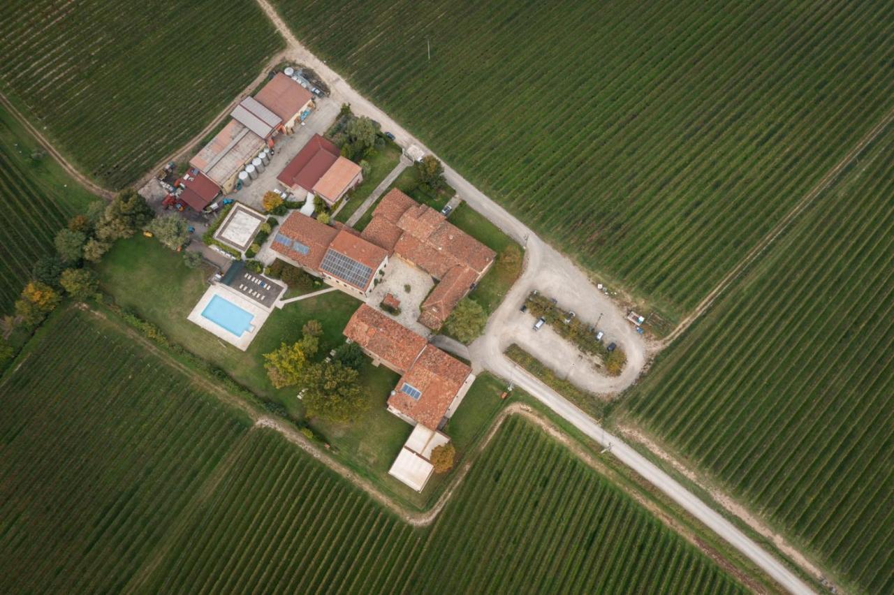 Agriturismo Feliciana Pozzolengo Zewnętrze zdjęcie